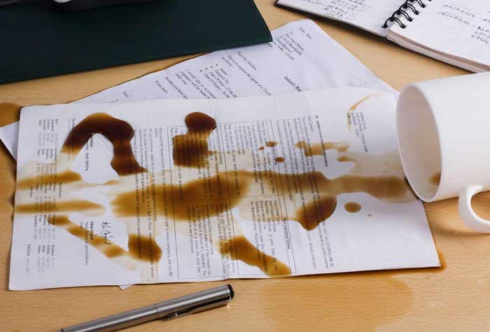 как удалить пятна кофе с бумаги